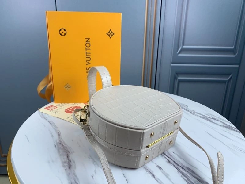 MoistureWicking Louis Vuitton Satchel Bags 79715