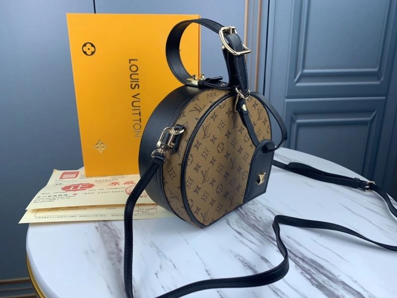 Louis Vuitton Satchel Bags Practical 79700