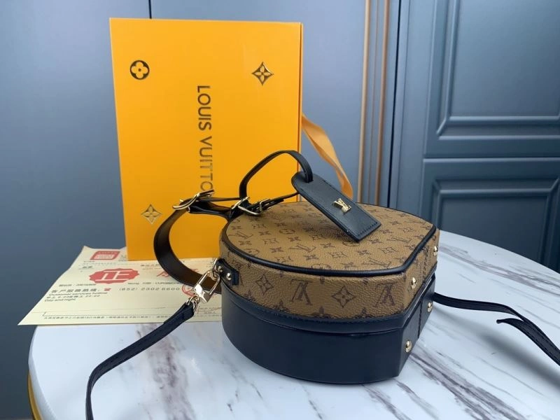 Louis Vuitton Satchel Bags Practical 79700