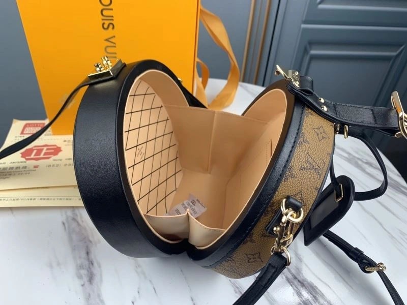 Louis Vuitton Satchel Bags Practical 79700