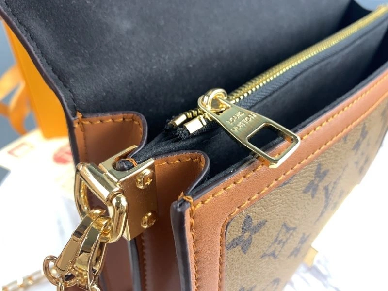 WaterResistant Louis Vuitton Satchel Bags 79695