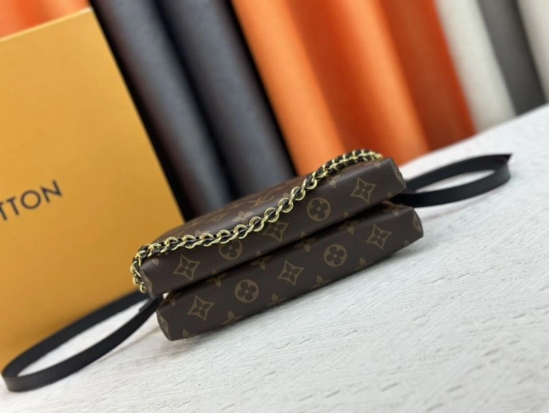 Flexible Louis Vuitton Satchel Bags 79673