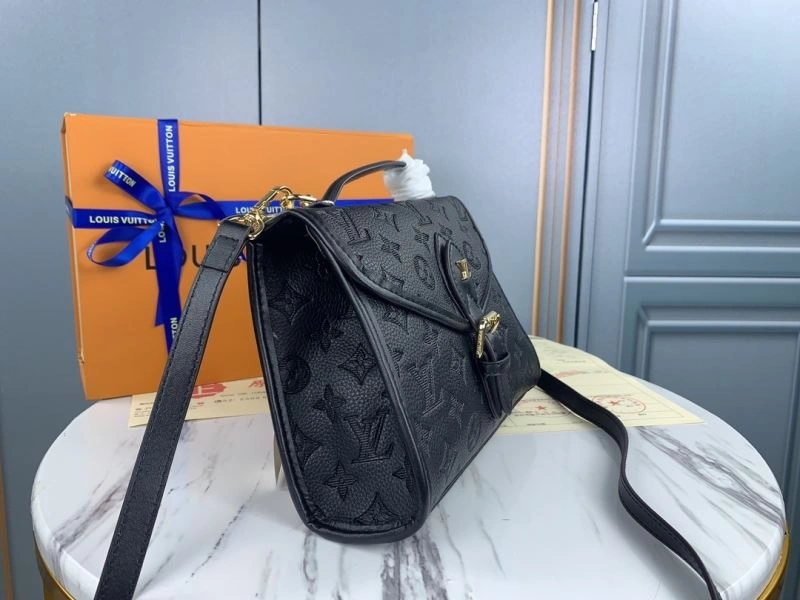 Louis Vuitton Satchel Bags Chic 79652