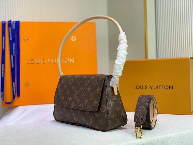 Louis Vuitton Satchel Bags Vibrant 79646
