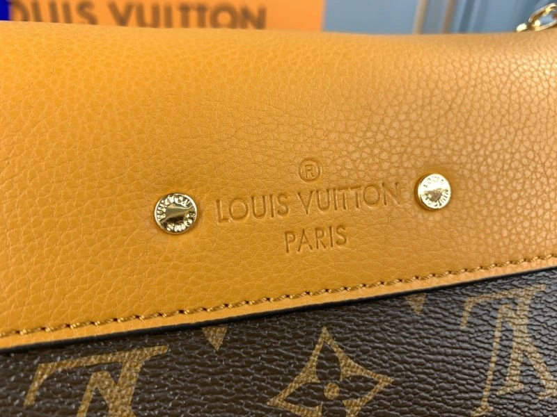 Louis Vuitton Satchel Bags Casual 79642