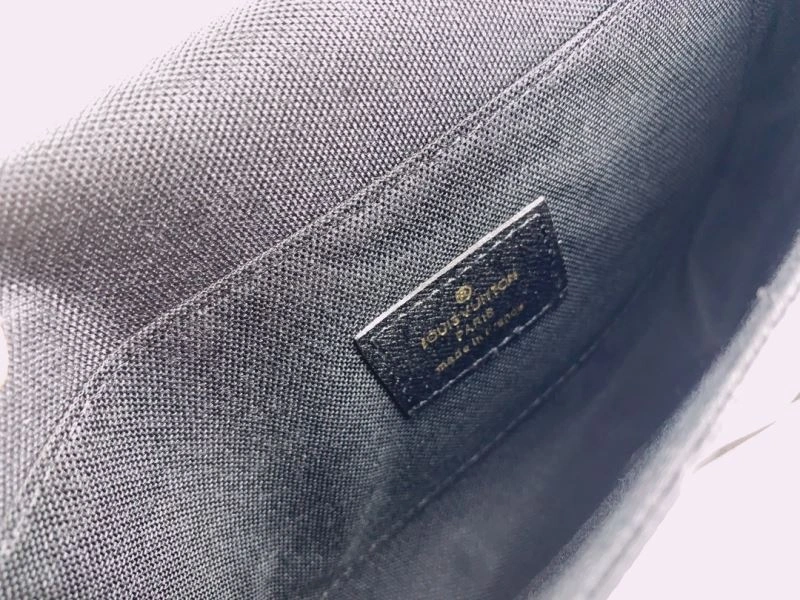 Sustainable Louis Vuitton Satchel Bags 79616
