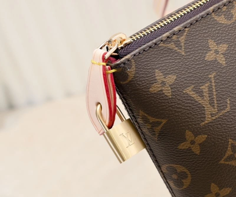 Louis Vuitton Satchel Bags Reliable 79615