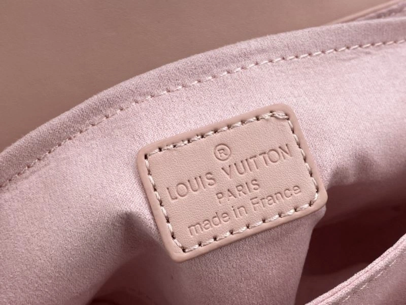 Louis Vuitton Satchel Bags Trendsetting 79612