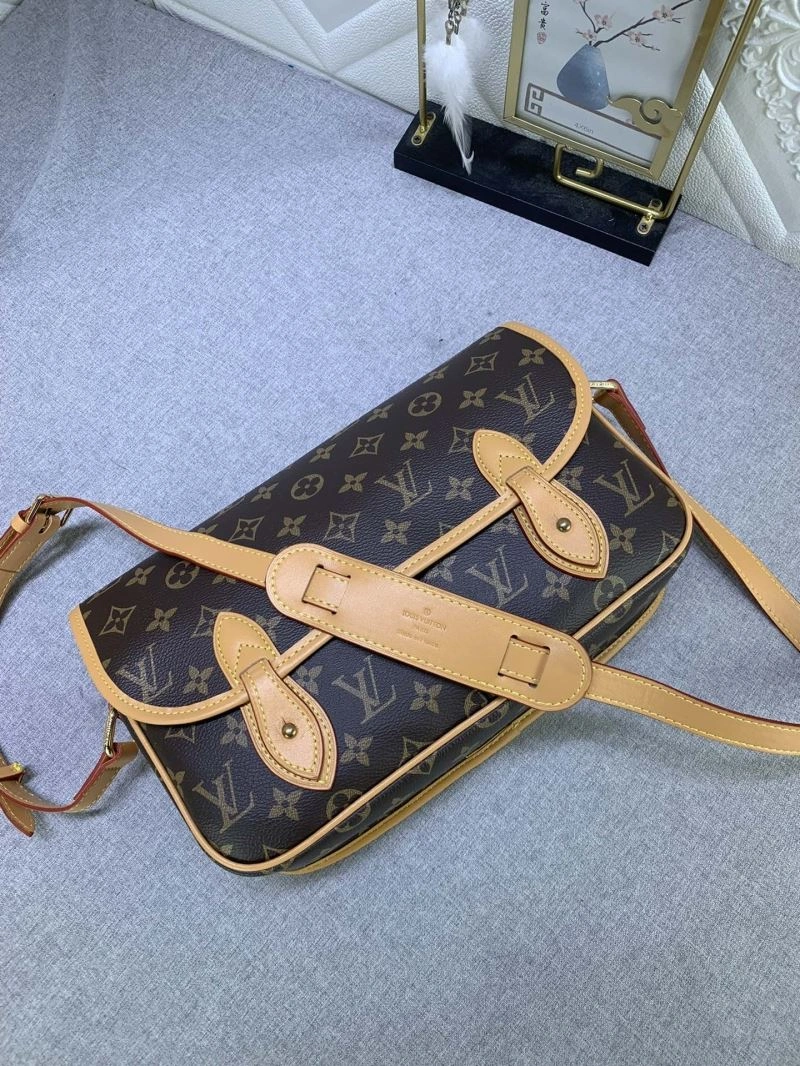 Compact Louis Vuitton Satchel Bags 79565