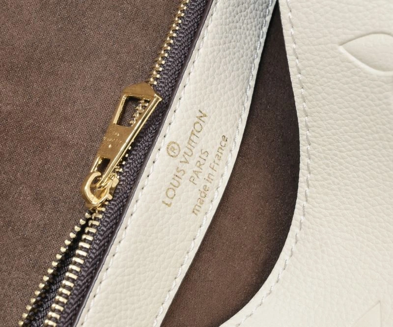 QuickDry Louis Vuitton Satchel Bags 79554