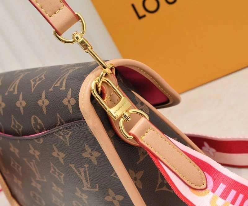 Compact Louis Vuitton Satchel Bags 79547