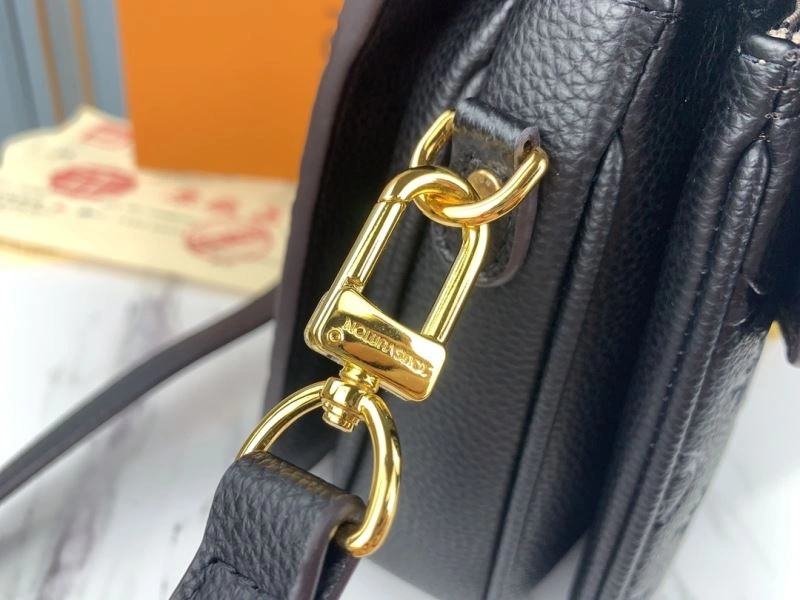 Louis Vuitton Satchel Bags Thermal 79543