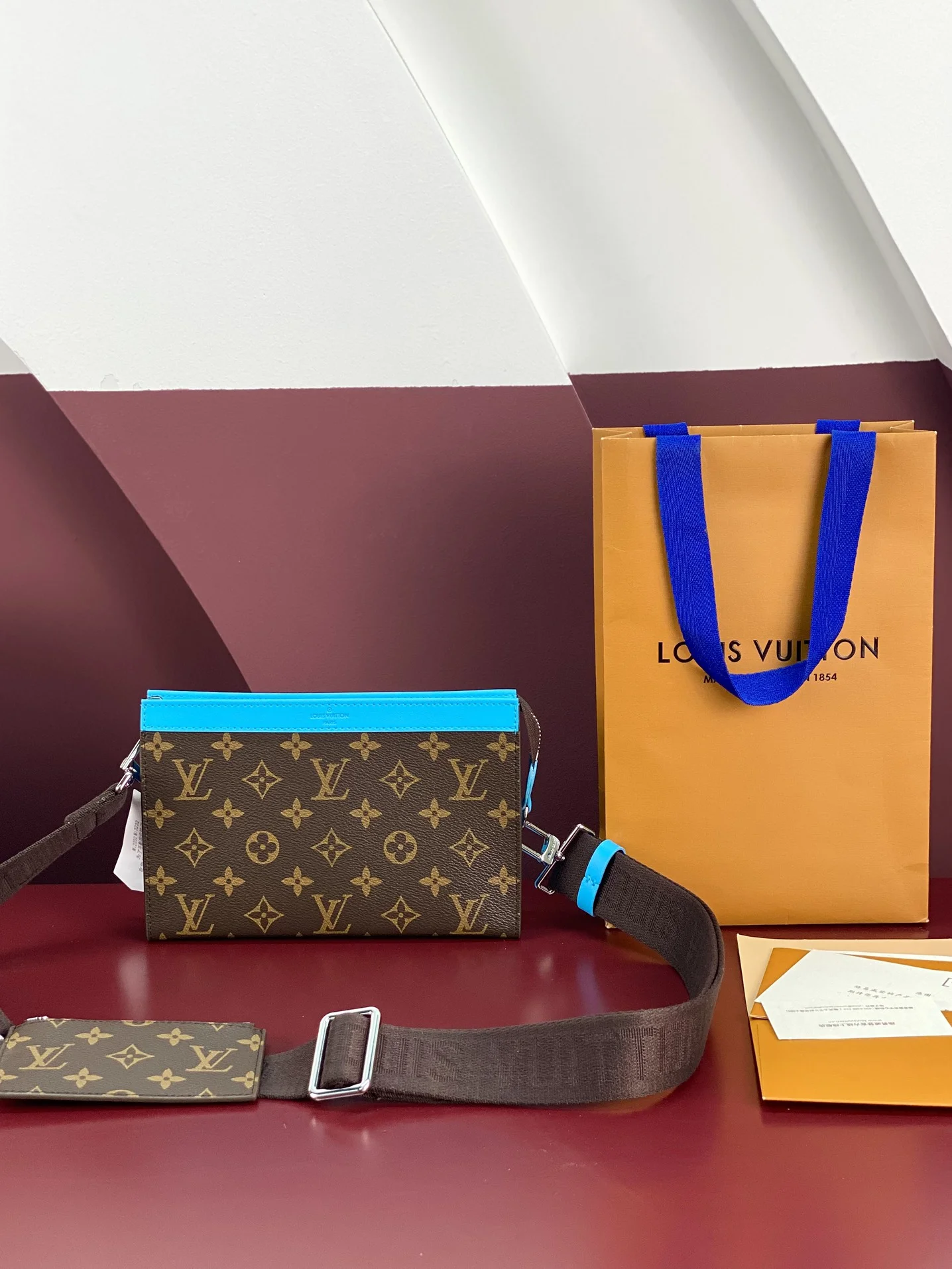 Thermal Louis Vuitton Satchel Bags 56237