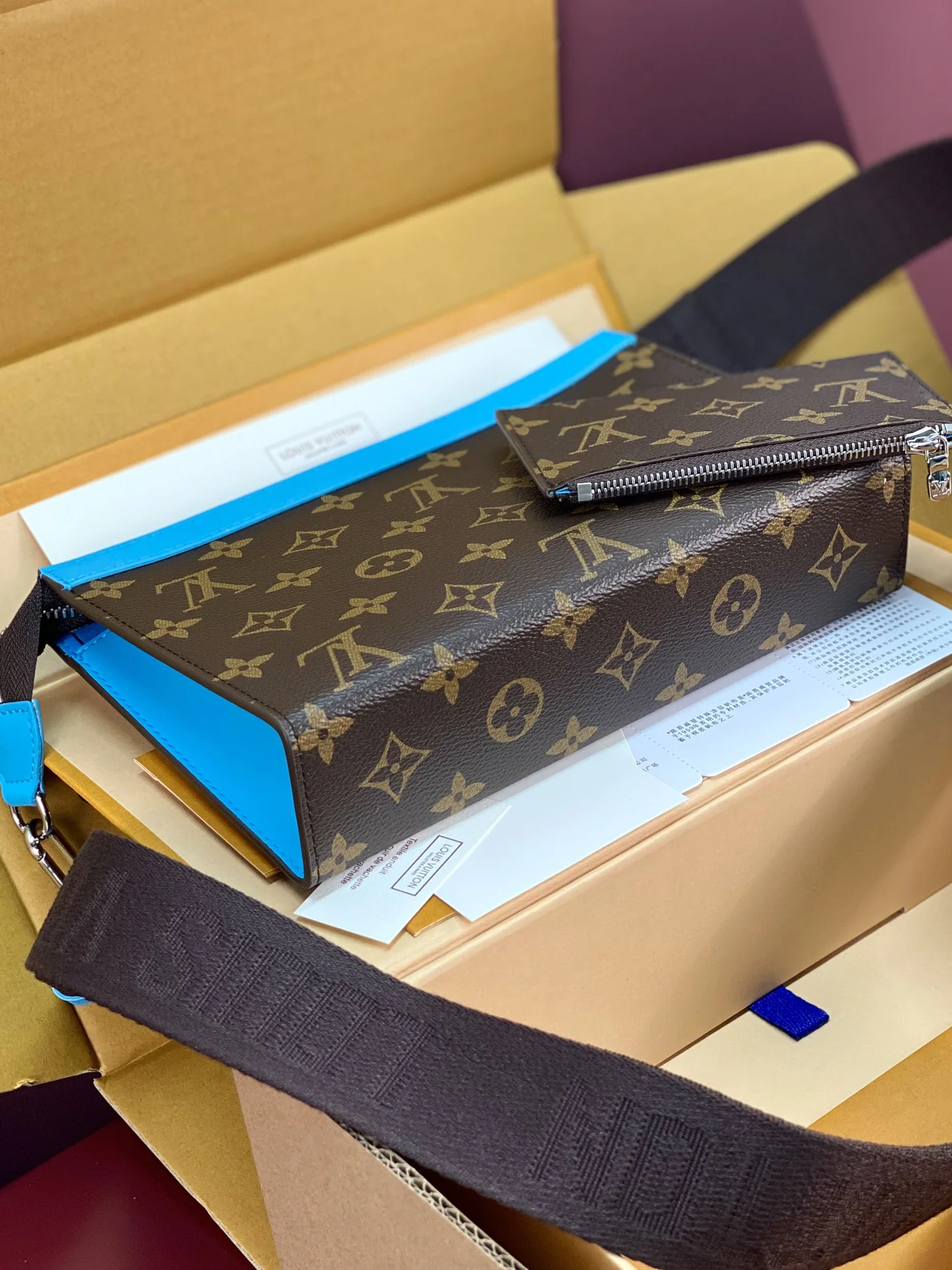 Thermal Louis Vuitton Satchel Bags 56237