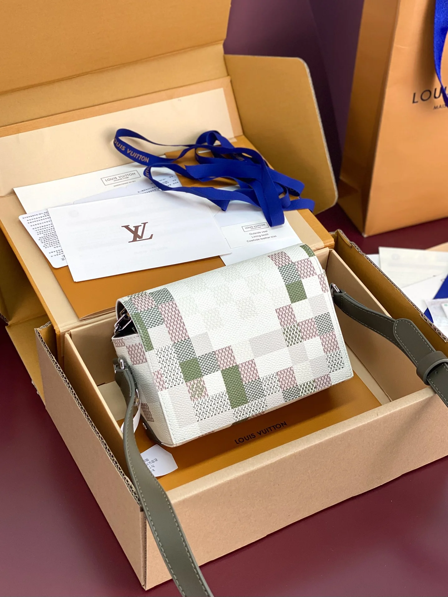 Louis Vuitton Satchel Bags Snug 56203