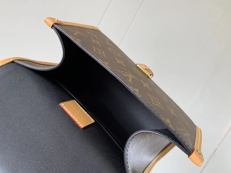 Louis Vuitton Satchel Bags Minimalist 39713