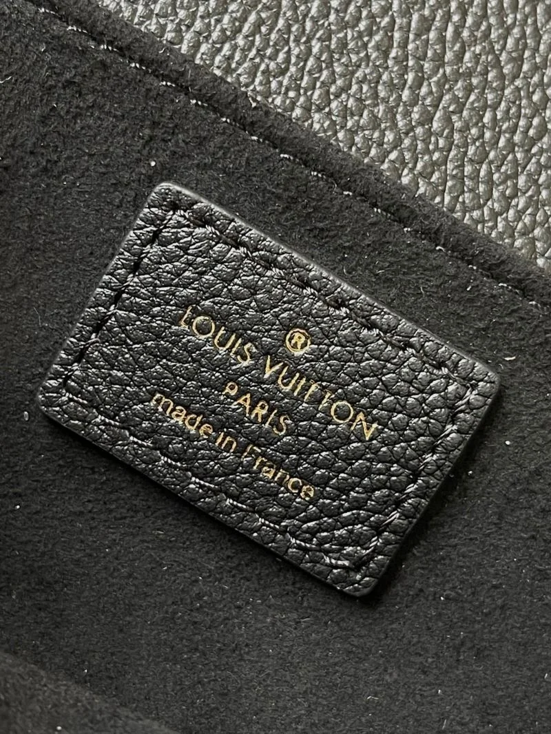 WaterResistant Louis Vuitton Satchel Bags 39701
