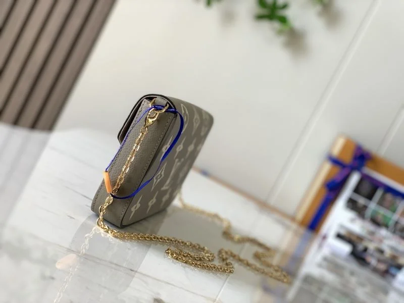 DailyWear Louis Vuitton Satchel Bags 39734