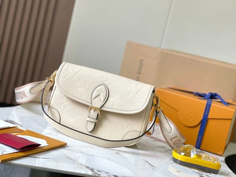Louis Vuitton Satchel Bags Soft 39680