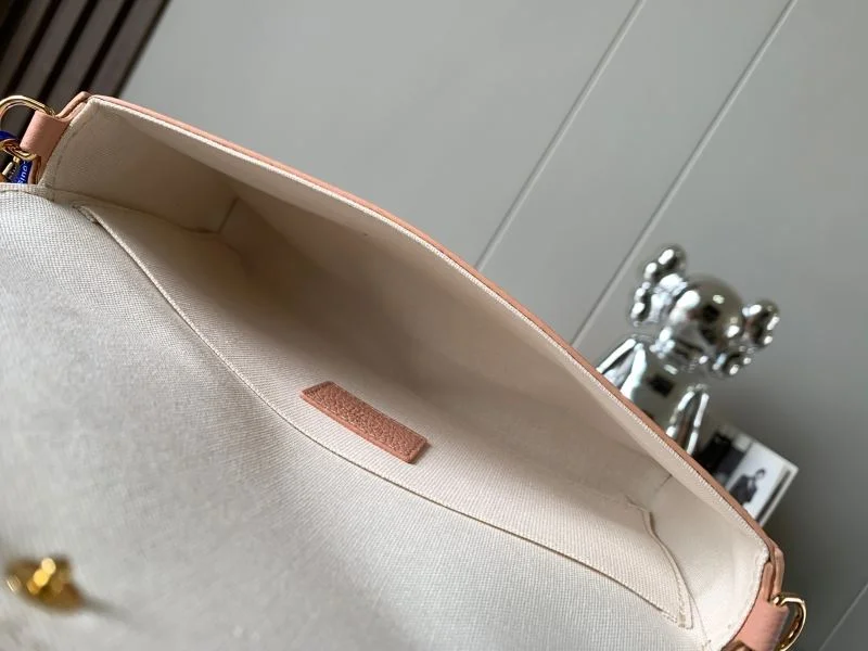 Louis Vuitton Satchel Bags Flexible 39659