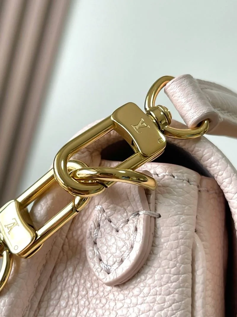 Versatile Louis Vuitton Satchel Bags 39637