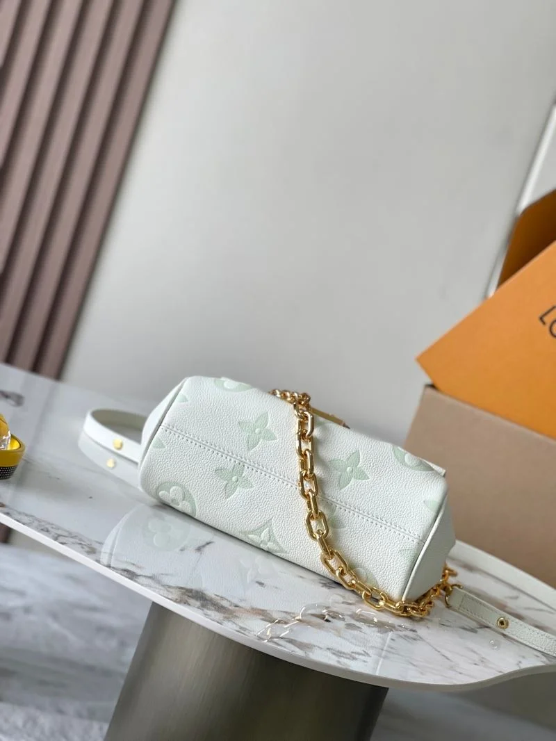 Louis Vuitton Satchel Bags Effortless 39636