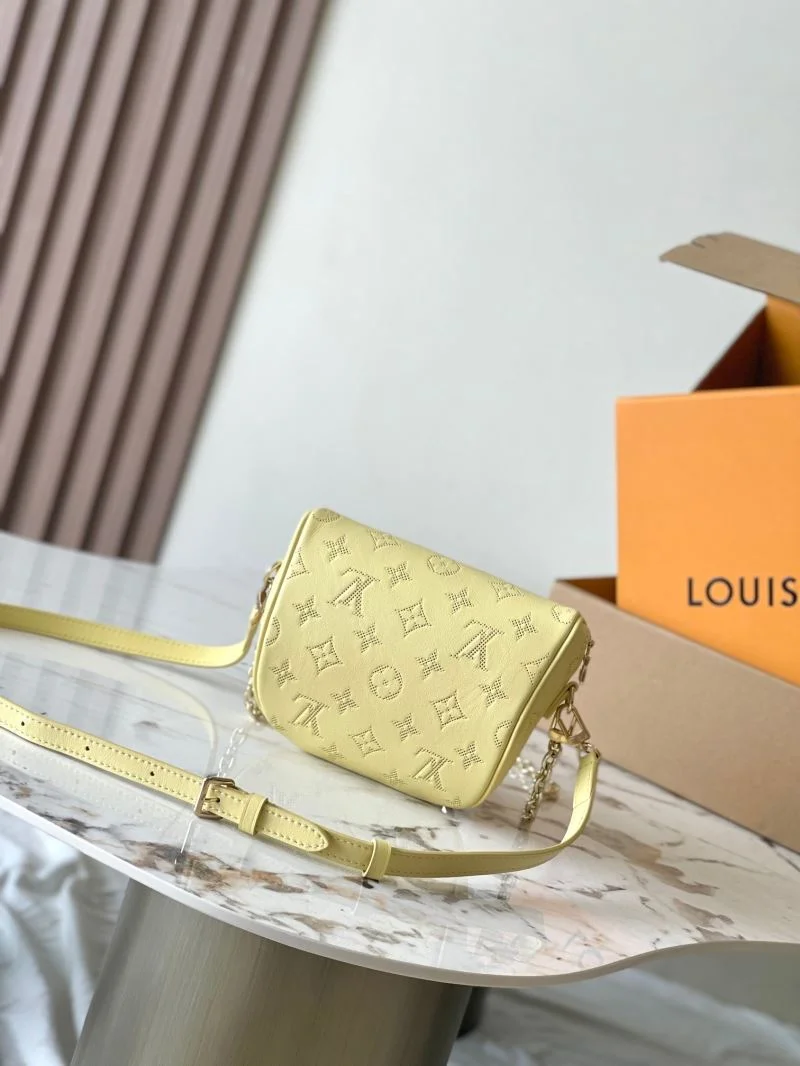 Louis Vuitton Satchel Bags FashionForward 39621