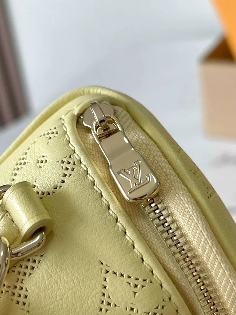 Louis Vuitton Satchel Bags FashionForward 39621