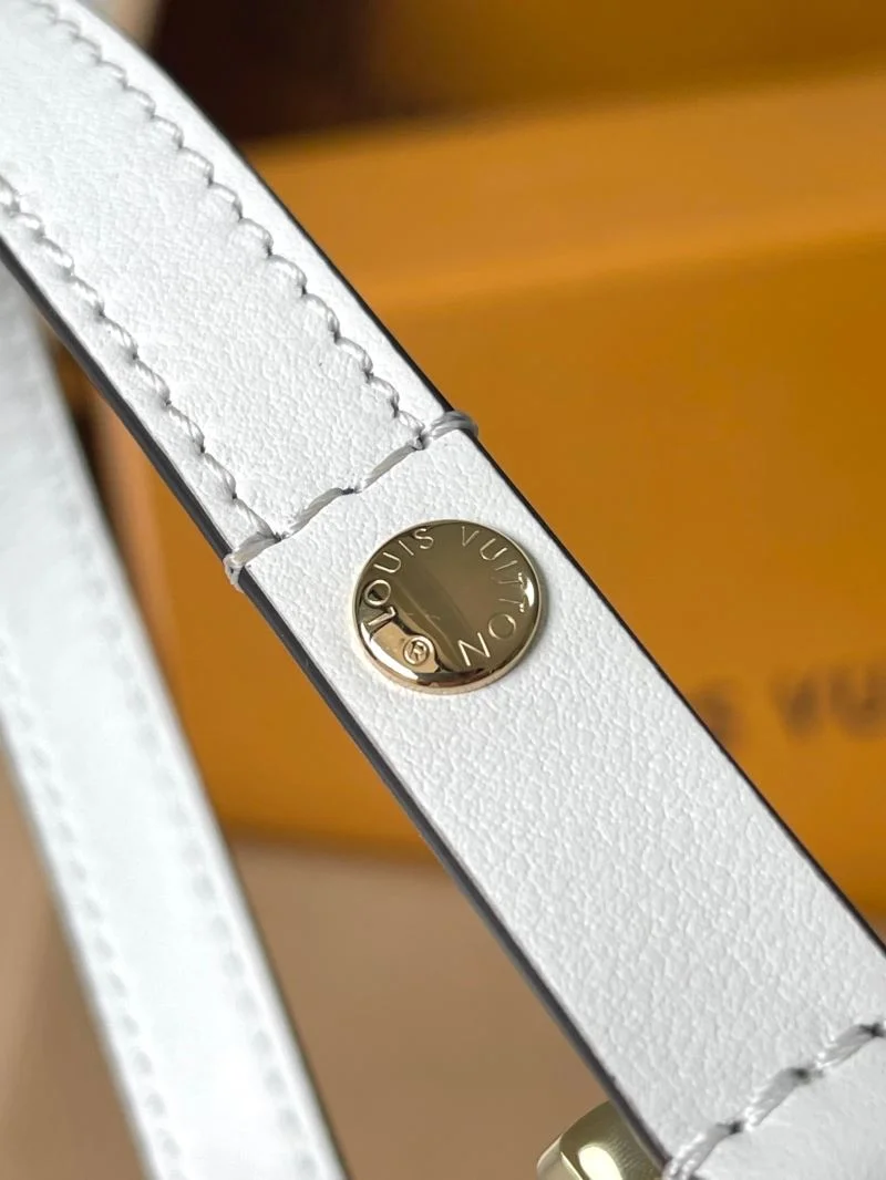 Louis Vuitton Satchel Bags Classic 39619