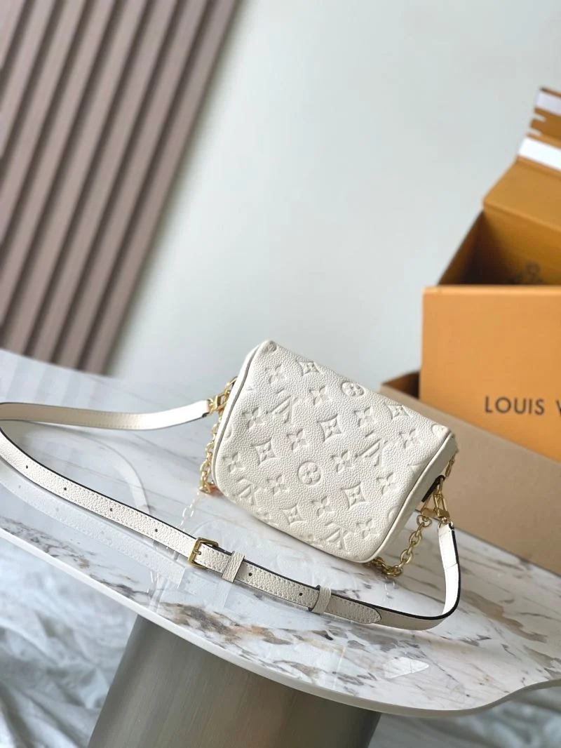 Louis Vuitton Satchel Bags Minimalist 39654