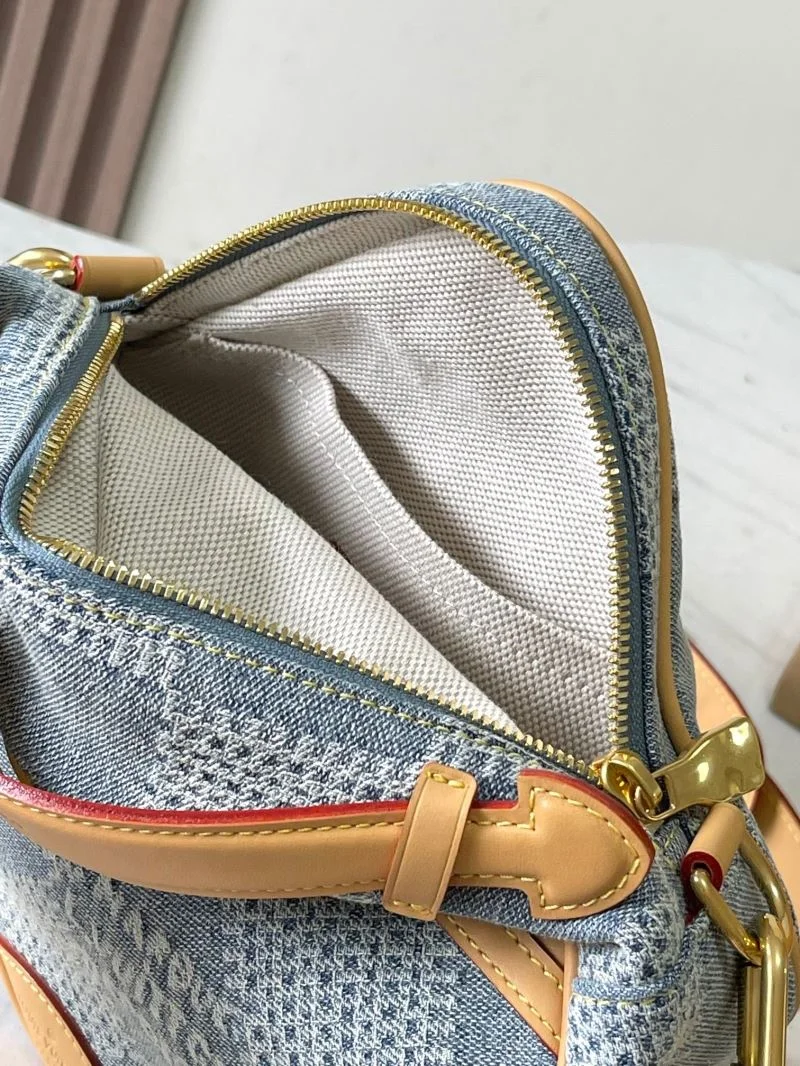 TravelReady Louis Vuitton Satchel Bags 39624