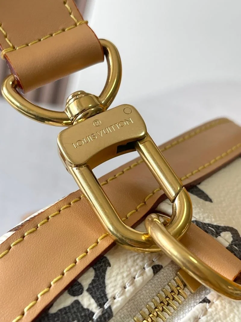 UrbanChic Louis Vuitton Satchel Bags 39611
