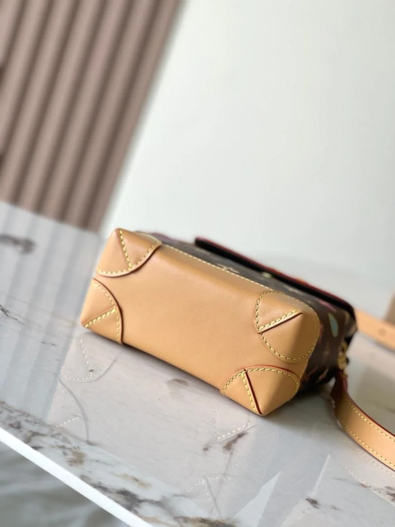 Louis Vuitton Satchel Bags TechFriendly 39703