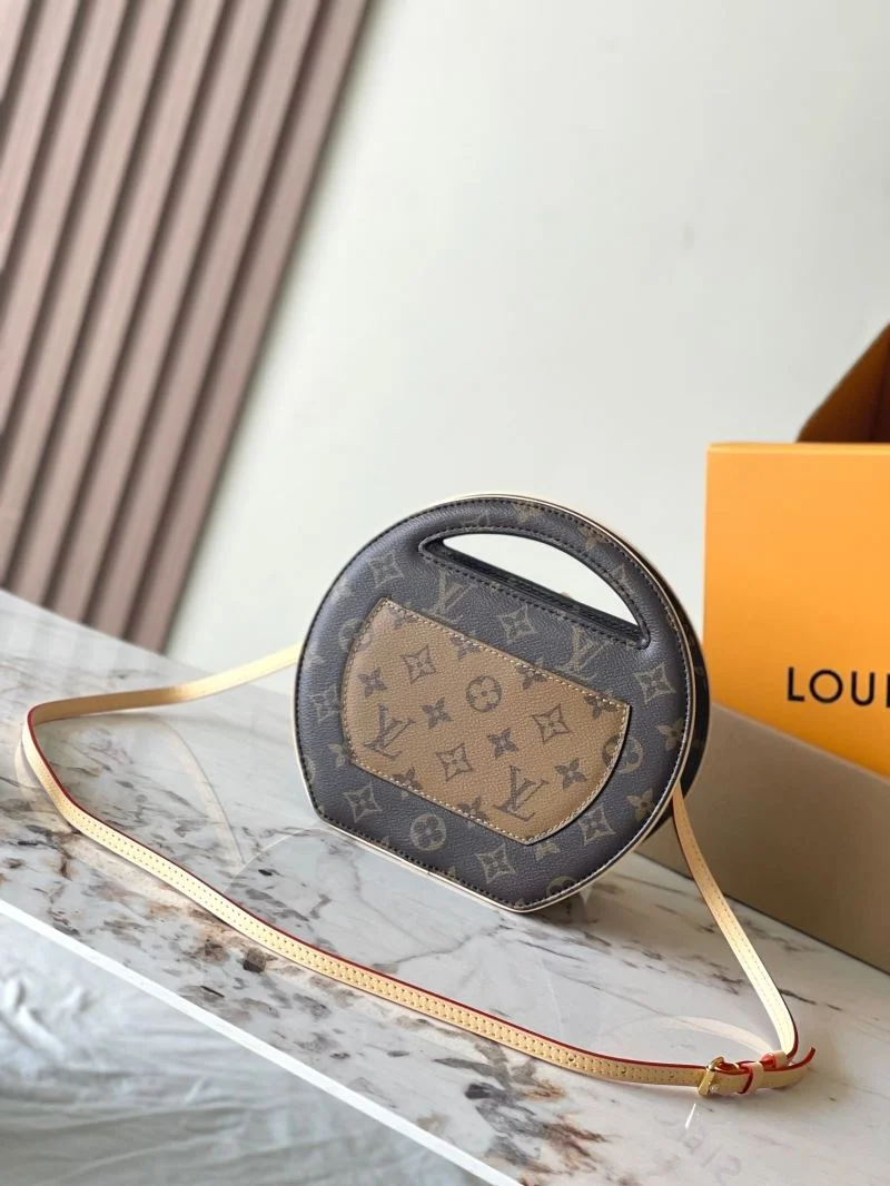 Louis Vuitton Satchel Bags Snug 39596