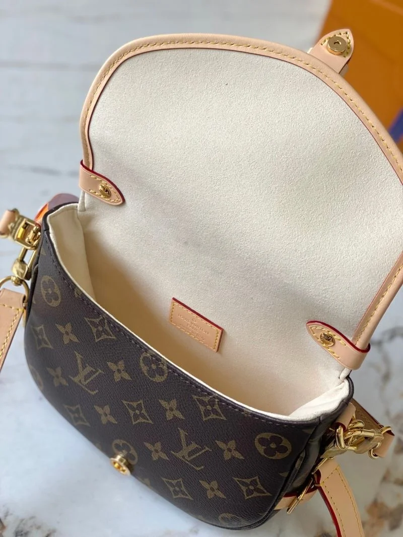 Louis Vuitton Satchel Bags Trendy 39599