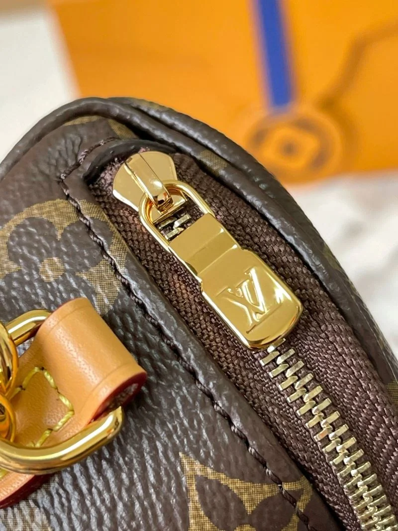 Louis Vuitton Satchel Bags TravelReady 39592