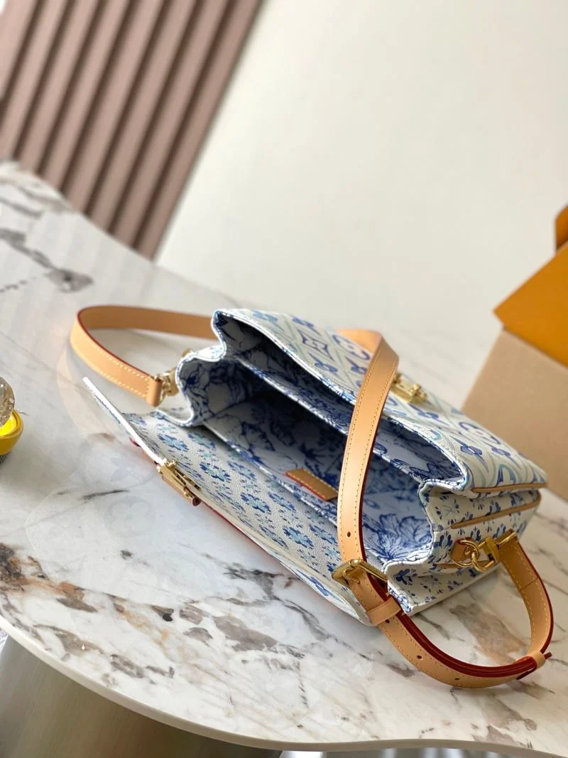 Louis Vuitton Satchel Bags WeatherProof 39620
