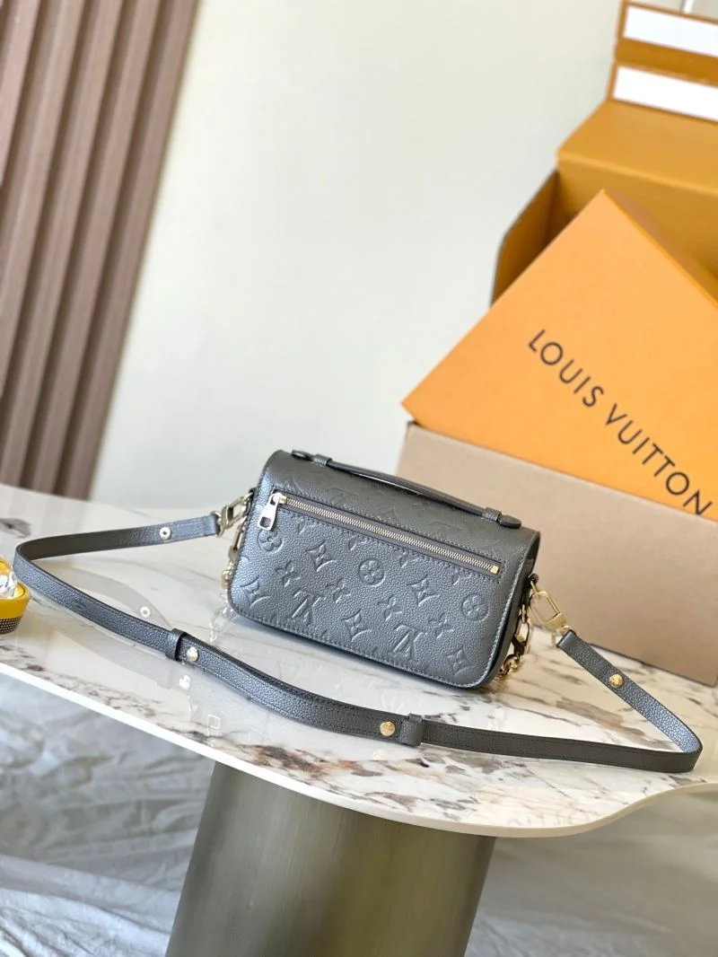 Effortless Louis Vuitton Satchel Bags 39567