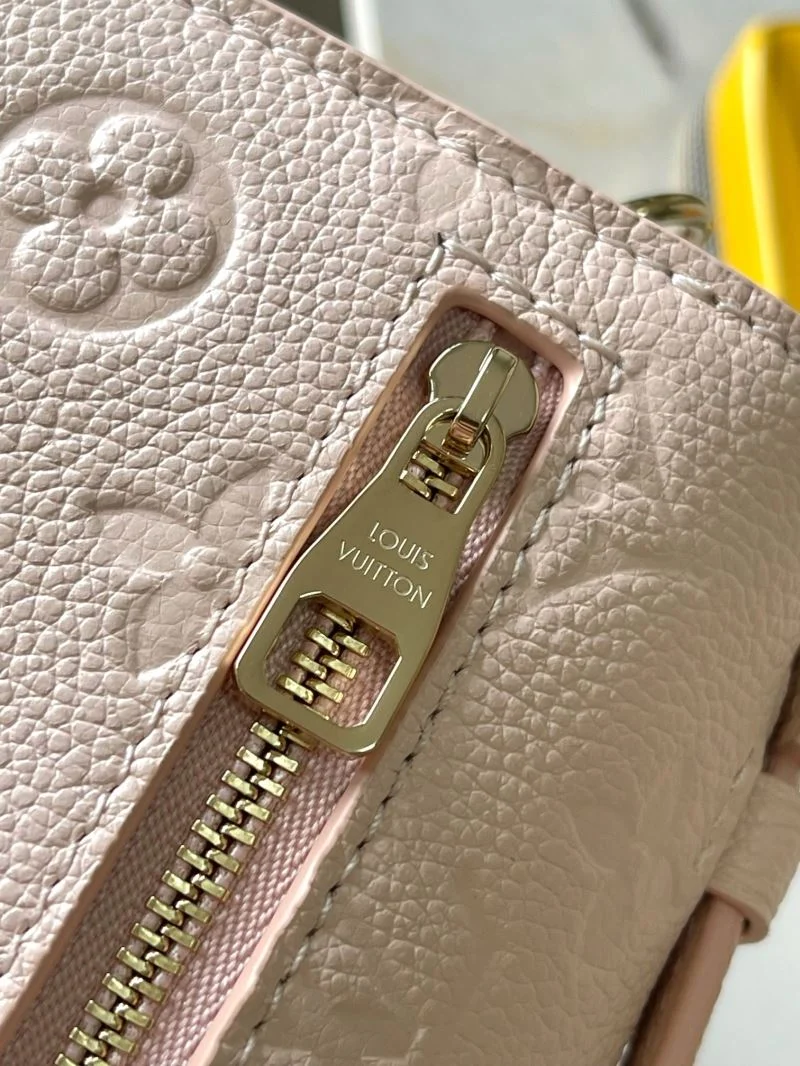 WrinkleFree Louis Vuitton Satchel Bags 39607