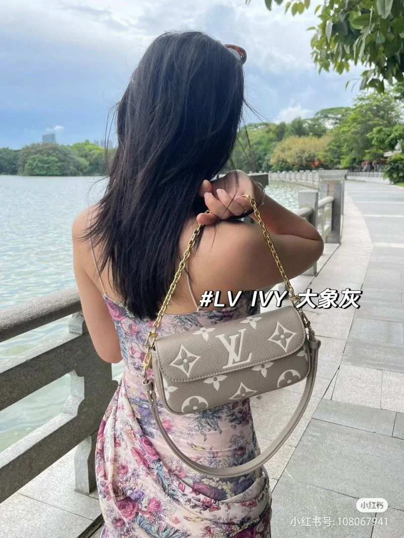 Lightweight Louis Vuitton Satchel Bags 39606