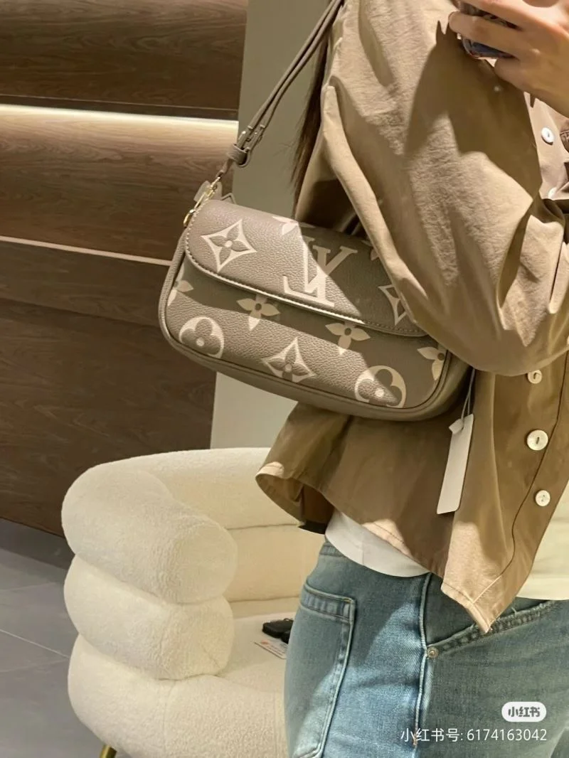 Lightweight Louis Vuitton Satchel Bags 39606