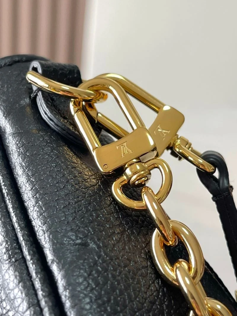 WeatherProof Louis Vuitton Satchel Bags 39551