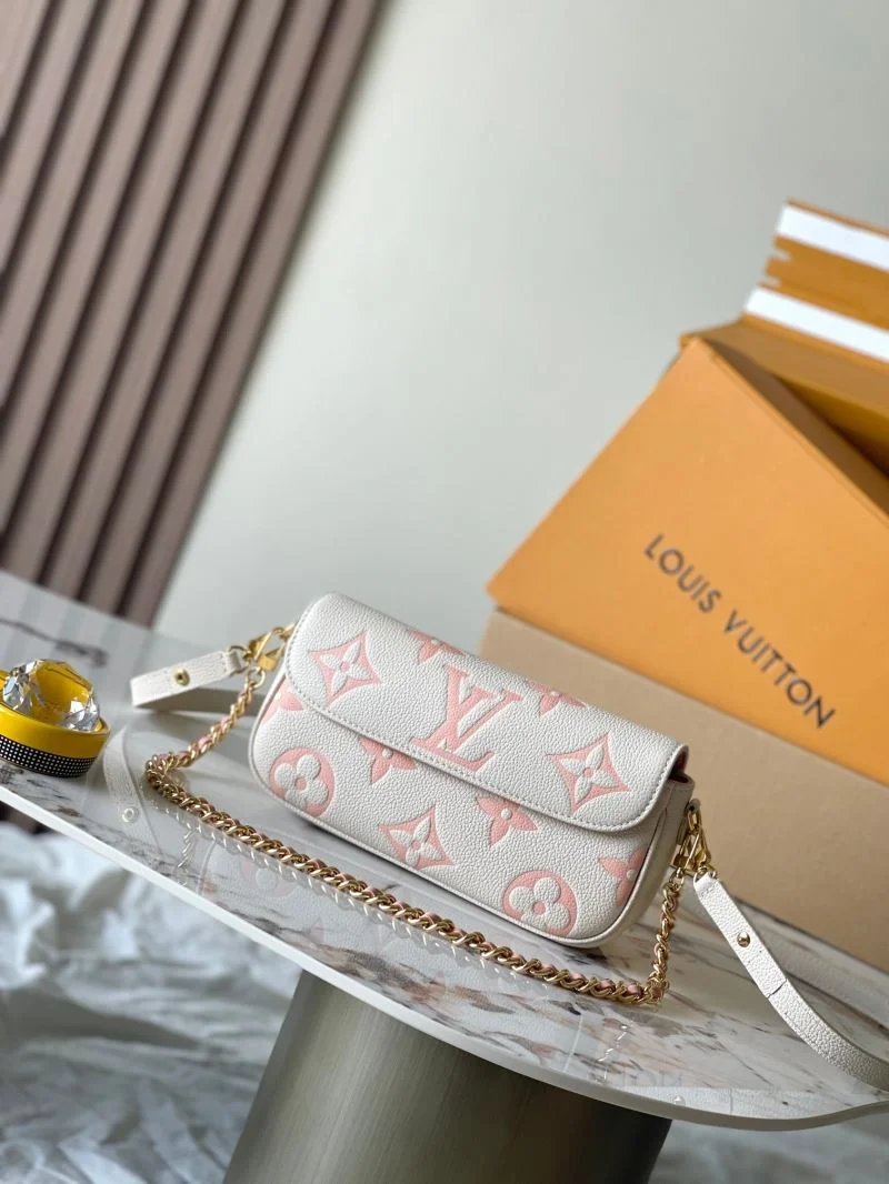 Louis Vuitton Satchel Bags WrinkleFree 39550