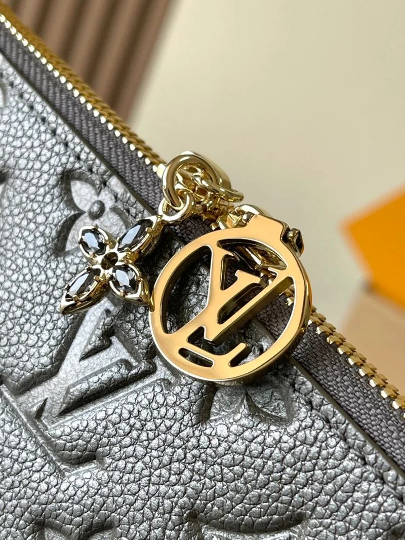 EyeCatching Louis Vuitton Satchel Bags 39546