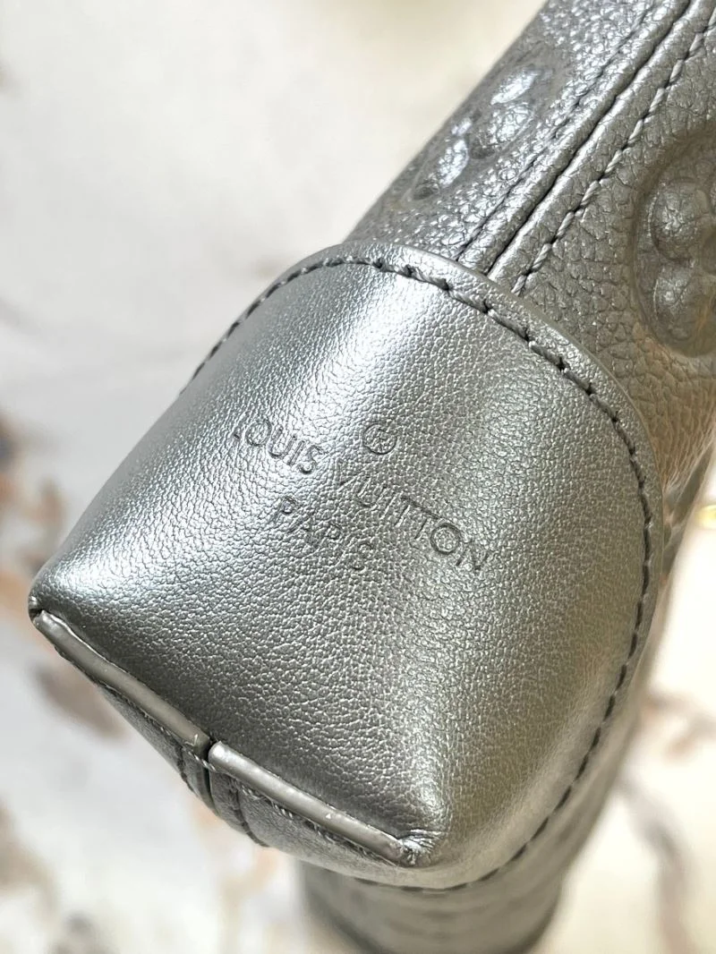 EyeCatching Louis Vuitton Satchel Bags 39546