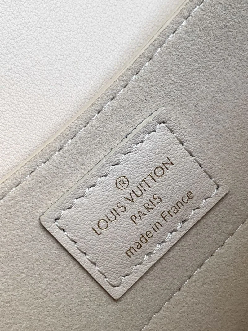 Louis Vuitton Satchel Bags ComfortFit 39573