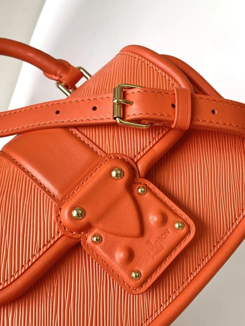 Louis Vuitton Satchel Bags Chic 39565