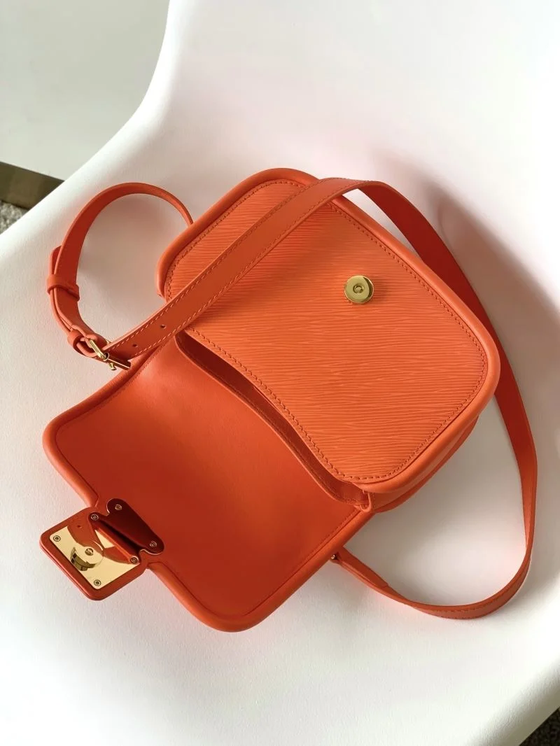 Louis Vuitton Satchel Bags Chic 39565