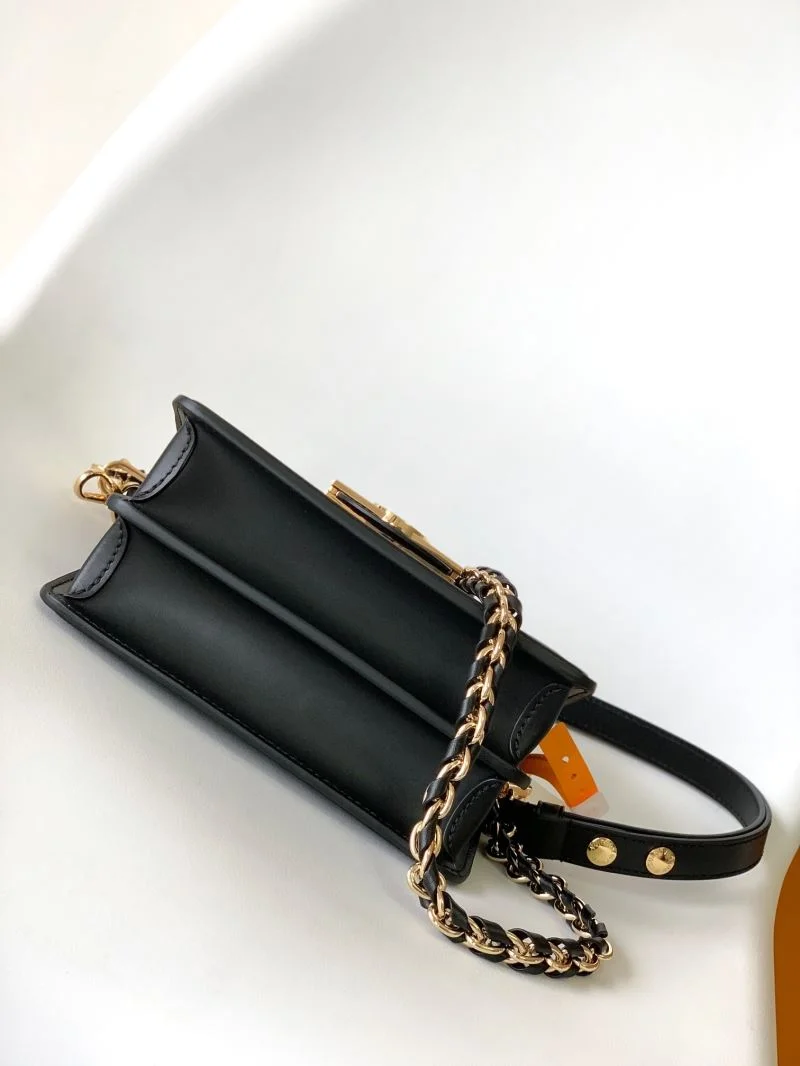 SmoothTexture Louis Vuitton Satchel Bags 39528