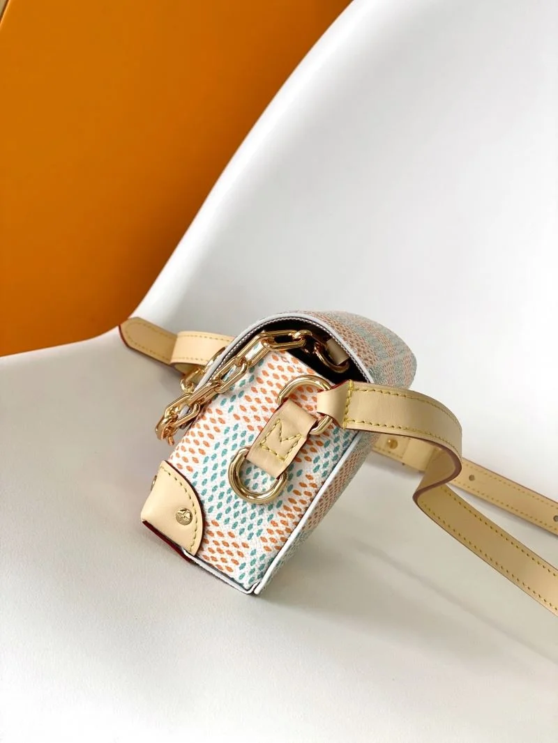 Louis Vuitton Satchel Bags Trendsetting 39197